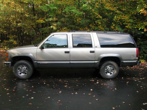 1999 chevy suburban 2500 454 auto 4x4 3rd row seat