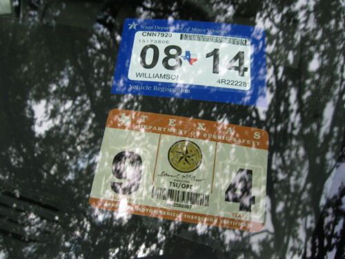 2004 Chevrolet Suburban 2500 LT Sport Utility 4-Door 6.0L, image 17