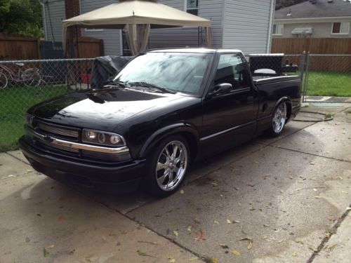 1998 chevy s10 black 44k miles bagged custom lowrider rims truck pick up