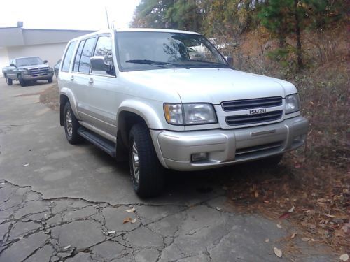 For repair   2000 isuzu trooper limited sport utility 4-door 3.5l