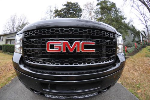 2011 gmc sierra 3500 hd denali crew cab pickup 4-door 6.6l