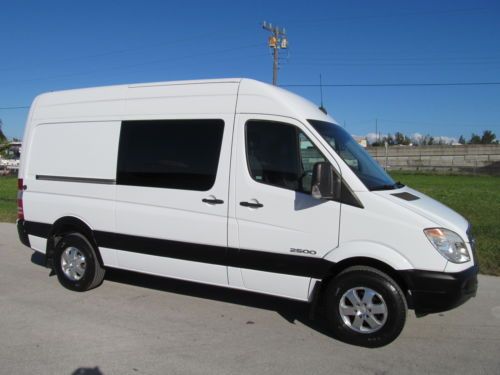 Immaculate 2500 high top 144&#034; long wheelbase mercedes benz crd diesel cargo van