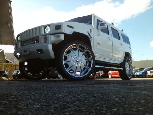 ~2006 hummer h-2 fully custom~~over 100k invested~~low miles~~~1 of a kind~~~