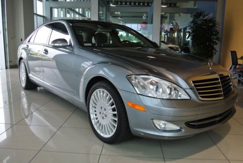 2007 mercedes s600 v12 10,800 miles!