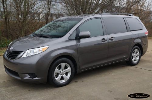 7-Days *NO RESERVE* '11 TOYOTA SIENNA LE 8-PASS 1-OWNER OFF LEASE 100% HWY MILES, image 6