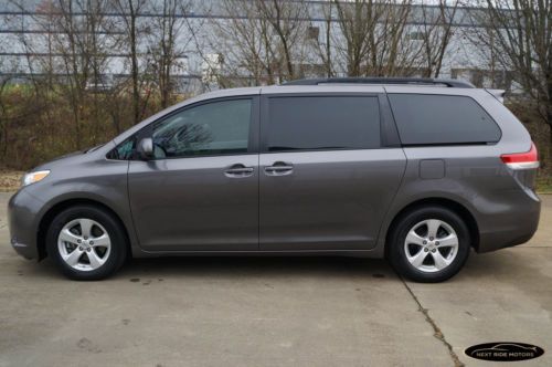 7-Days *NO RESERVE* '11 TOYOTA SIENNA LE 8-PASS 1-OWNER OFF LEASE 100% HWY MILES, image 10
