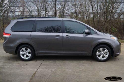 7-Days *NO RESERVE* '11 TOYOTA SIENNA LE 8-PASS 1-OWNER OFF LEASE 100% HWY MILES, image 11