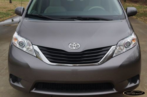 7-Days *NO RESERVE* '11 TOYOTA SIENNA LE 8-PASS 1-OWNER OFF LEASE 100% HWY MILES, image 12
