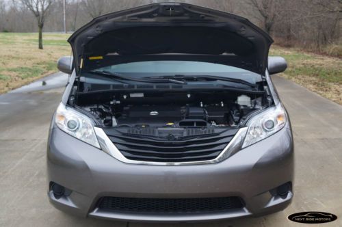 7-Days *NO RESERVE* '11 TOYOTA SIENNA LE 8-PASS 1-OWNER OFF LEASE 100% HWY MILES, image 67