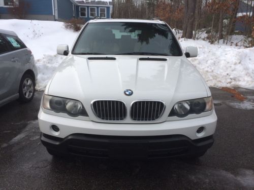 2002 bmw x5 4.4i sport utility 4-door 4.4l needs transmission- is driveable