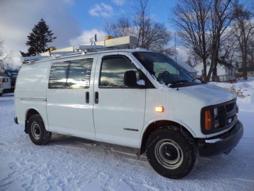 2000 chevrolet g3500 express cargo van 5.7l vortec v8 inverter ladder racks