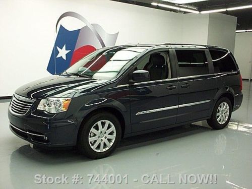 2013 chrysler town &amp; country touring leather dvd 16k mi texas direct auto