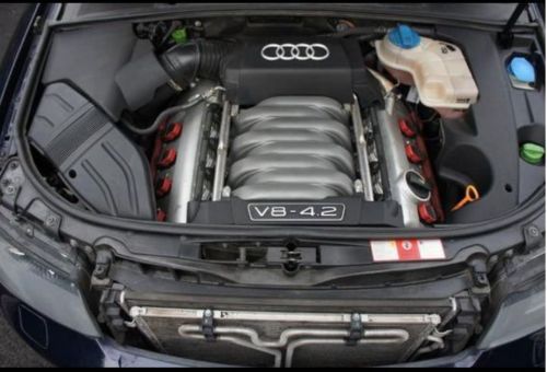 2004 Audi S4 Sedan 4-Door 4.2L V8 Manual, image 4