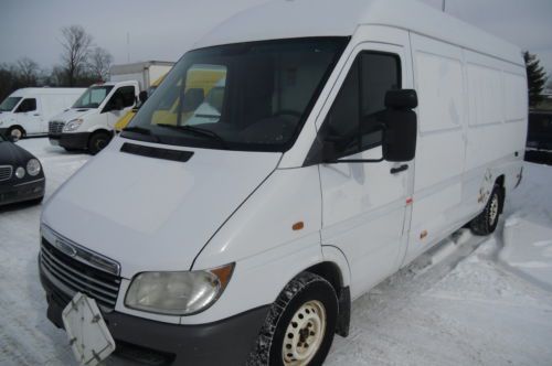 2002 dodge freightliner sprinter 2500 158&#034; w&#039;b super high ex fedex clean!