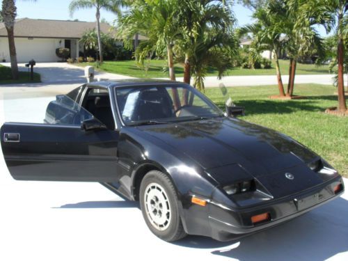 Black targa (t-roof)
