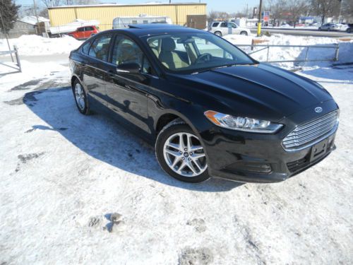 2013 ford fusion se sedan 4-door 2.5l