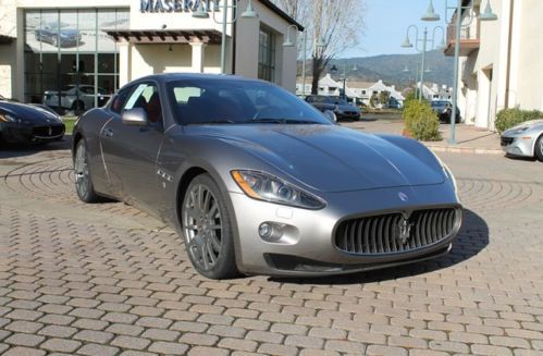 2008 maserati gran turismo low miles great cond special paint color service