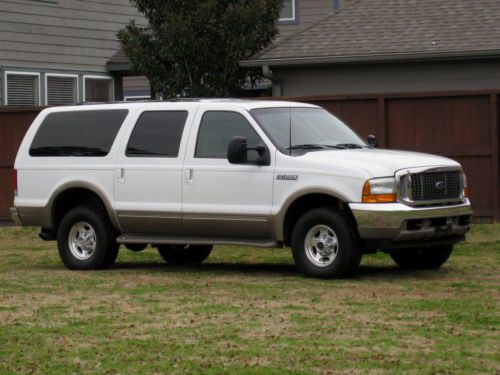 3rd row (limited) heated leather seats! clean