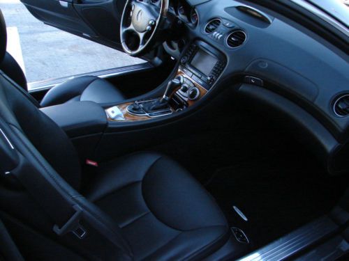 2008 Mercedes-Benz SL550 Base Convertible 2-Door 5.5L, image 11