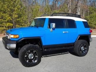 Toyota : 2007 fj cruiser 4x4 pro-comp lift 6-speed nittos xd wheels clean carfax