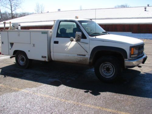 JUST OFF FLEET LEASE! A T &T  ALTEC SERVICE UTILITY BED 6.5 TURBO DIESEL AUTO $$, US $3,990.00, image 3