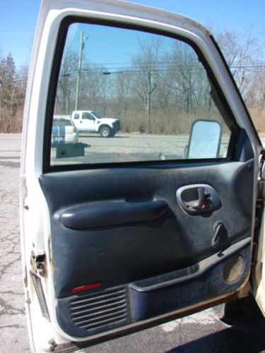 JUST OFF FLEET LEASE! A T &T  ALTEC SERVICE UTILITY BED 6.5 TURBO DIESEL AUTO $$, US $3,990.00, image 9