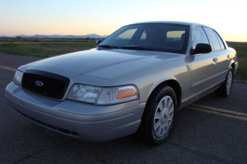 Nice clean administrator vehicle with low hours!!!