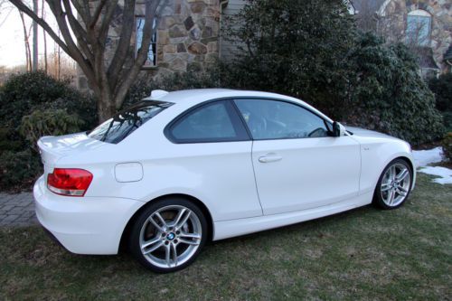 2012 bmw 135i base  2-door 3.0l