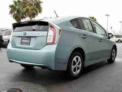 Certified Prius Two Hatchback 4D Green Automatic CVT FWD ABS (4-Wheel), image 3