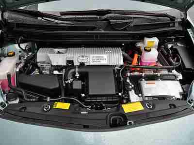 Certified Prius Two Hatchback 4D Green Automatic CVT FWD ABS (4-Wheel), image 11