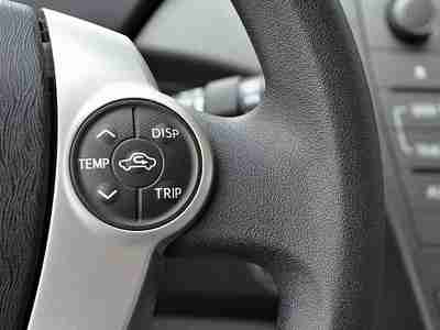 Certified Prius Two Hatchback 4D Green Automatic CVT FWD ABS (4-Wheel), image 21