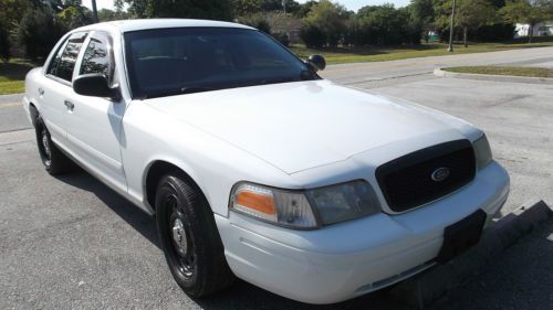 2007 ford crown victoria police interceptor sedan 4-door 4.6l