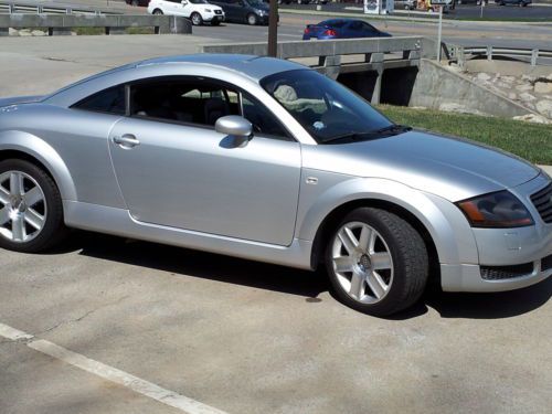 2004 audi tt base coupe 2-door 1.8l