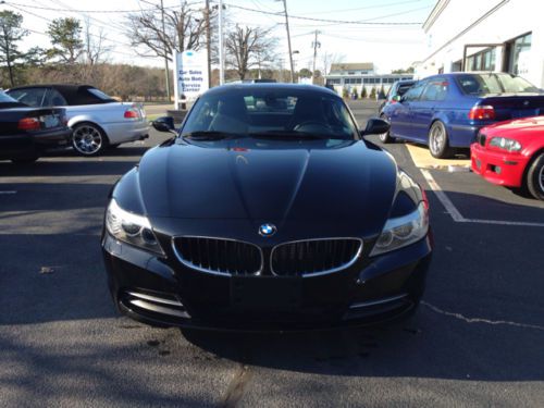 Bmw z4 sdrive30i hard-top convertible black on black 6 speed like new