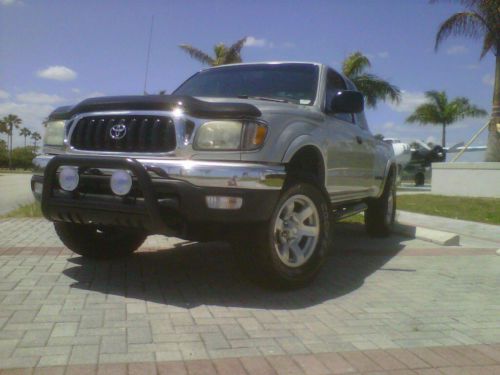 2003 toyota tacoma extra cab 3.4l v6 - side step limited version - babied!!!