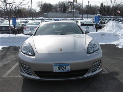 2011 porsche panamera all wheel drive. 5146 miles on it. nav, bose and more