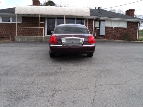2006 Lincoln Town Car Signature Sedan 4-Door 4.6L, US $7,500.00, image 6