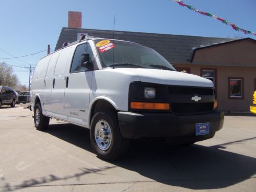 2003 chevrolet express 3500 base extended cargo van 3-door 6.0l