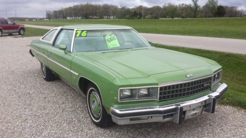 1976 chevrolet caprice classic landau coupe 2-door 6.6l