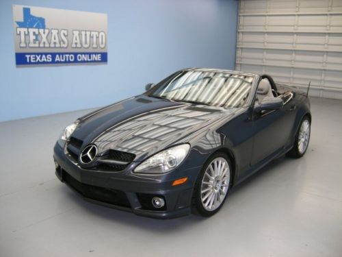 We finance!!  2011 mercedes-benz slk300 roadster nav heated seats 27k texas auto