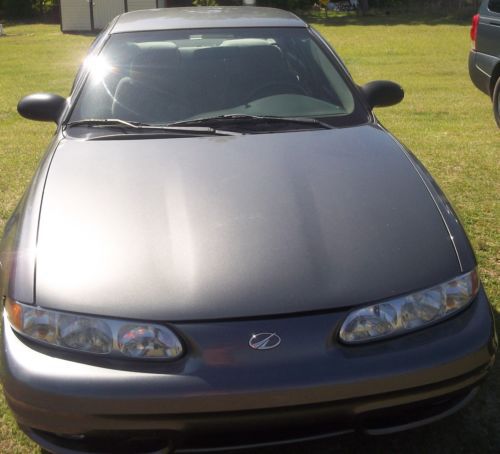 2004 oldsmobile alero gray 4 door