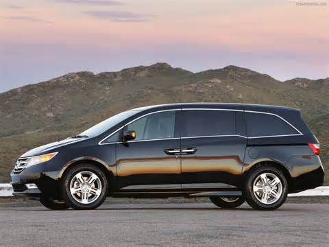 Excellent condition, Black Ext., Grey Int., Navigation, image 3