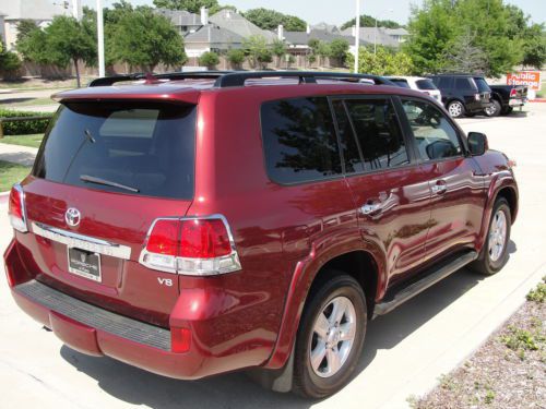 One owner..4 Wheel Drive..Rear Entertainment..Keyless Entry/Start.., US $44,992.00, image 6