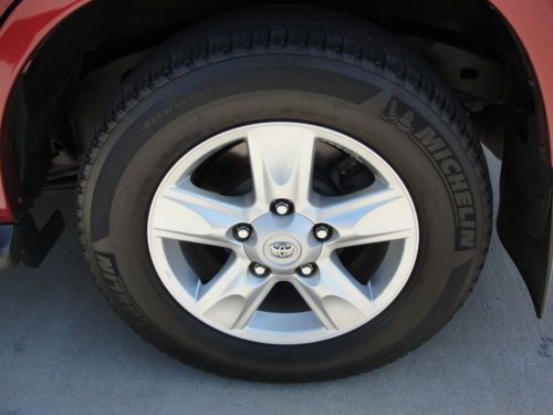One owner..4 Wheel Drive..Rear Entertainment..Keyless Entry/Start.., US $44,992.00, image 14