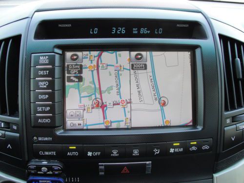 One owner..4 Wheel Drive..Rear Entertainment..Keyless Entry/Start.., US $44,992.00, image 25