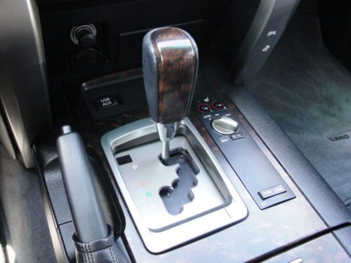 One owner..4 Wheel Drive..Rear Entertainment..Keyless Entry/Start.., US $44,992.00, image 31