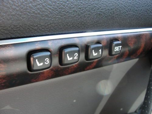 One owner..4 Wheel Drive..Rear Entertainment..Keyless Entry/Start.., US $44,992.00, image 35