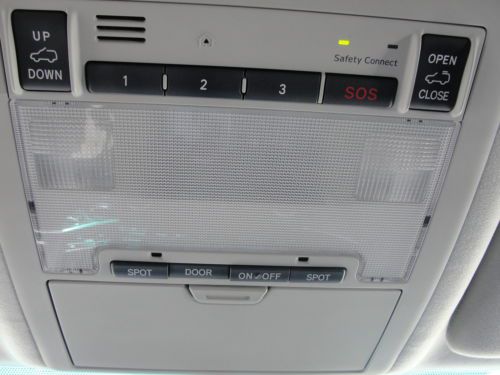 One owner..4 Wheel Drive..Rear Entertainment..Keyless Entry/Start.., US $44,992.00, image 40