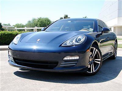 Panamera 4s,sports,awd,navi,heated/cooled seats,wood trim,seats memory,runs gr8!