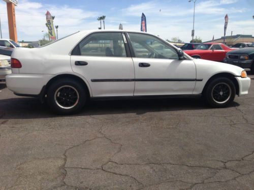 1993 Honda Civic Sedan, Automatic, Needs Brake Work, NO RESERVE, image 3